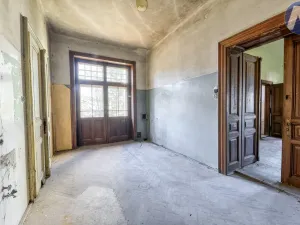 Prodej komerční nemovitosti, Holoubkov, 812 m2