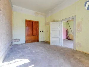 Prodej komerční nemovitosti, Holoubkov, 812 m2