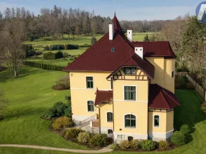 Prodej komerční nemovitosti, Holoubkov, 812 m2