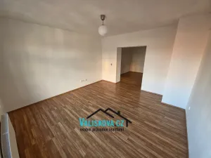 Pronájem bytu 2+kk, Kroměříž, Dobrovského, 51 m2