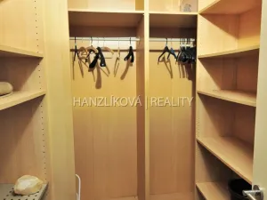 Pronájem bytu 2+kk, České Budějovice - České Budějovice 3, Riegrova, 65 m2