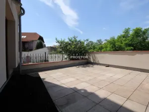 Pronájem bytu 1+kk, Mělník, náměstí Míru, 42 m2