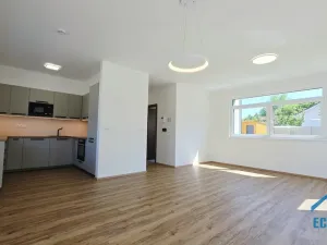 Pronájem obchodního prostoru, Herink, U Kovárny, 92 m2