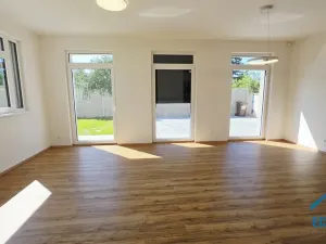 Pronájem kanceláře, Herink, U Kovárny, 92 m2