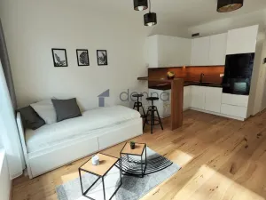 Pronájem bytu 1+kk, Praha, Sokolovská, 28 m2