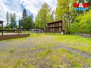 Prodej komerční nemovitosti, Nová Role - Mezirolí, 795 m2