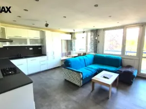 Prodej bytu 3+kk, Praha - Háje, Cyprichova, 75 m2