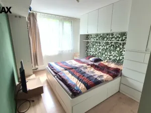 Prodej bytu 3+kk, Praha - Háje, Cyprichova, 75 m2