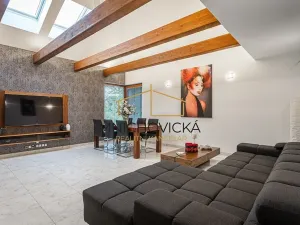 Prodej rodinného domu, Praha - Kolovraty, V Tehovičkách, 521 m2