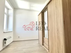 Pronájem bytu 3+1, Staré Město, Brněnská, 90 m2