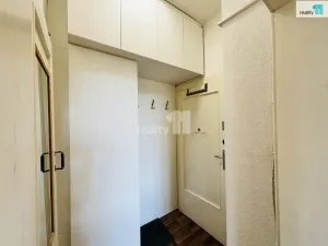 Pronájem bytu 1+kk, Praha - Vršovice, Slovinská, 24 m2