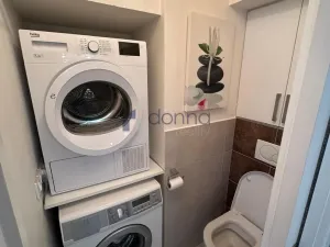 Pronájem bytu 2+kk, Praha, Hradešínská, 47 m2