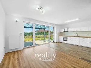 Pronájem bytu 2+kk, Jihlava, Na Nivách, 56 m2