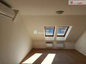 Pronájem bytu 1+kk, Praha - Strašnice, Za poštou, 28 m2