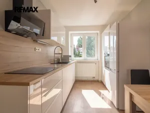 Pronájem bytu 2+1, Břeclav, Olbrachtova, 67 m2