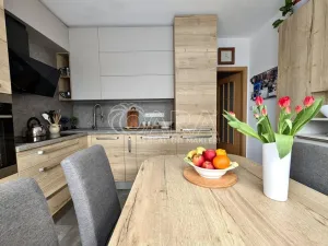 Prodej bytu 4+1, Plzeň - Bolevec, Kaznějovská, 92 m2