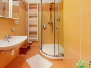 Prodej apartmánu, Ostružná - Ramzová, 60 m2