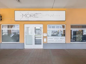 Prodej obchodního prostoru, Praha - Vysočany, Poděbradská, 98 m2