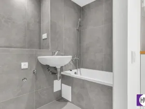 Prodej bytu 1+kk, Praha, Husitská, 30 m2