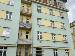 Pronájem bytu 1+kk, Praha - Nusle, Jaurisova, 35 m2