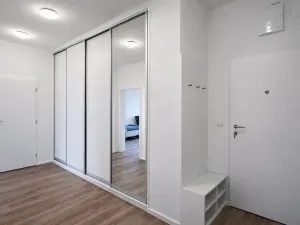 Pronájem - jiné, Praha - Kunratice, Urešova, 58 m2