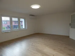Prodej rodinného domu, Újezd u Brna, 180 m2