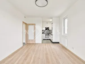 Pronájem bytu 2+kk, Praha - Strašnice, Strančická, 52 m2