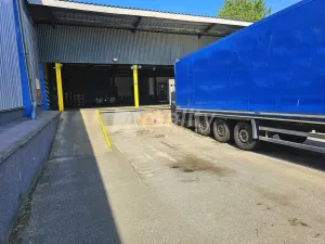 Pronájem skladu, Jihlava, Školní, 700 m2
