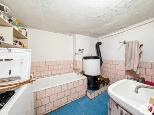 Prodej rodinného domu, Kravaře - Veliká, 500 m2