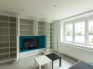 Pronájem bytu 1+kk, Praha - Nusle, Na bitevní pláni, 34 m2