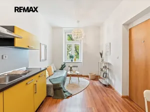 Prodej bytu 1+1, Praha - Libeň, Na Dědince, 32 m2
