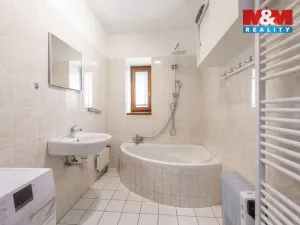 Pronájem bytu 4+kk, Otrokovice - Kvítkovice, tř. Osvobození, 91 m2