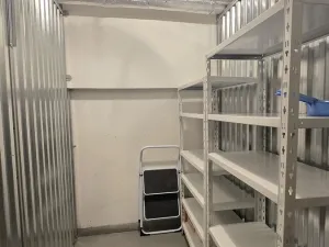 Pronájem bytu 1+kk, Praha, Václava Trojana, 36 m2