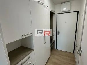 Pronájem bytu 1+kk, Olomouc - Řepčín, Aloise Rašína, 31 m2