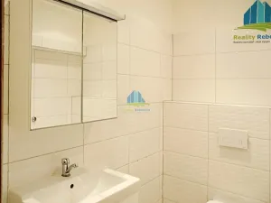 Pronájem bytu 1+1, Cheb, Úzká, 68 m2