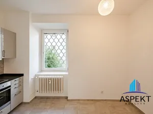 Pronájem bytu 2+1, Praha - Vinohrady, Londýnská, 65 m2