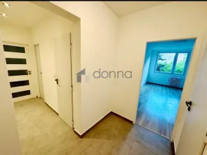 Pronájem bytu 2+1, Praha, Frýdlantská, 64 m2