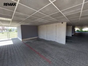 Prodej bytu 1+kk, Hradec Králové - Třebeš, Svatojánská, 28 m2