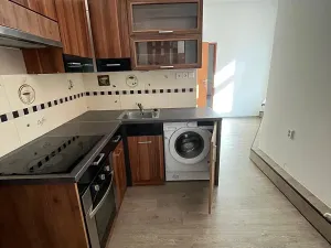 Pronájem bytu 1+1, Liberec, 5. května, 33 m2