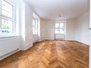 Pronájem bytu 2+kk, Praha - Holešovice, Přístavní, 53 m2