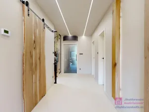 Prodej rodinného domu, Lužice, Dobrovolského, 195 m2