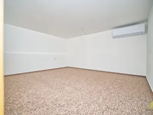 Prodej bytu 1+kk, Břeclav, 45 m2