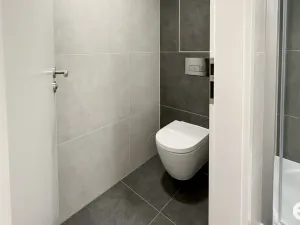 Pronájem bytu 1+kk, Praha, Poděbradská, 33 m2