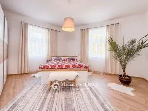 Prodej bytu 3+kk, Znojmo, Pražákova, 75 m2