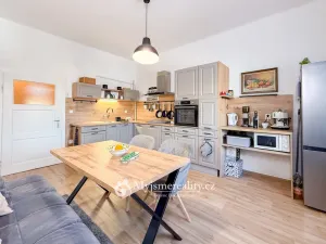 Prodej bytu 3+kk, Znojmo, Pražákova, 75 m2