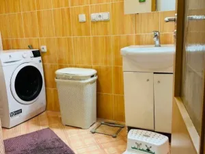 Prodej bytu 4+kk, Milovice, Kaštanova, 92 m2