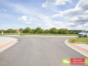 Prodej pozemku, Stolany, 1366 m2