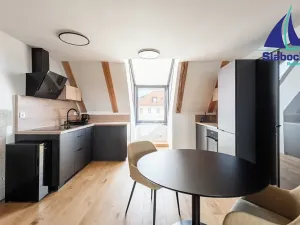 Prodej bytu 2+kk, Praha - Jinonice, Řeporyjská, 84 m2