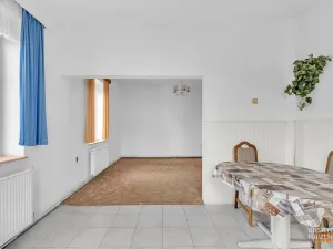 Prodej rodinného domu, Stěžery, 275 m2