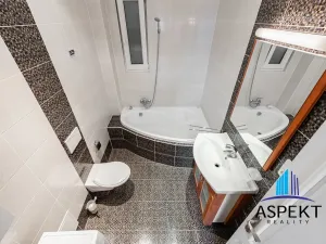 Pronájem bytu 2+kk, Praha - Bubeneč, Jugoslávských partyzánů, 64 m2